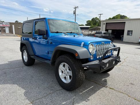 Used 2015 Jeep Wrangler Sport w/ Quick Order Package 24S image 3