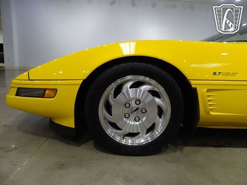 Used 1996 Chevrolet Corvette Coupe image 31