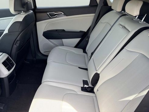 New 2026 Kia Sportage EX FWD image 15