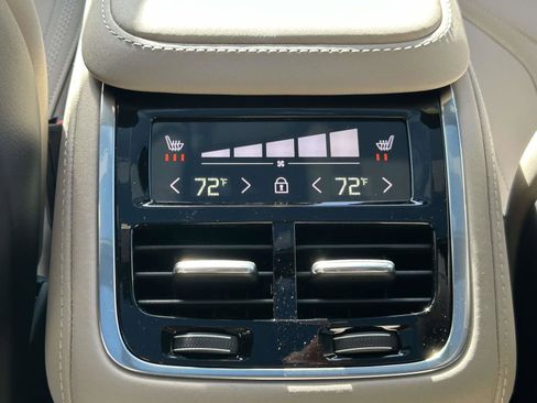 New 2026 Volvo XC90 T8 Plus image 17