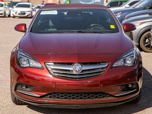Used 2018 Buick Cascada Premium image 3