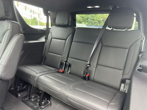 Used 2023 Chevrolet Tahoe Z71 w/ Luxury Package AWD/4WD image 26