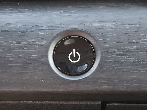 Used 2024 Nissan Ariya FWD image 23