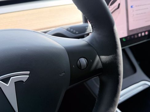 Used 2023 Tesla Model 3 Standard Range RWD image 52