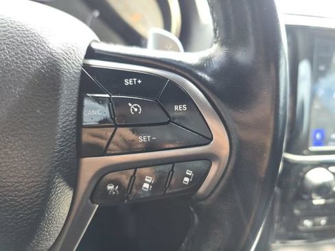 Used 2020 Jeep Grand Cherokee Limited X AWD/4WD image 23