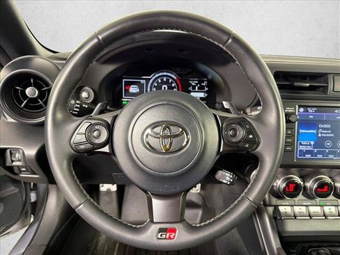 Used 2025 Toyota GR86 Premium RWD image 20