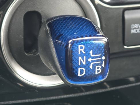 Used 2021 Toyota Prius Prime XLE image 34