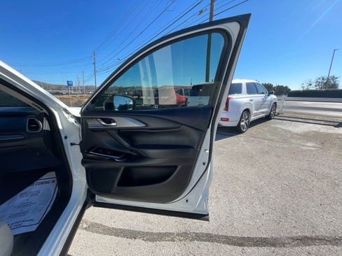 Used 2023 MAZDA CX-9 Touring Plus image 20