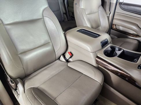 Used 2015 GMC Yukon SLT AWD/4WD image 11