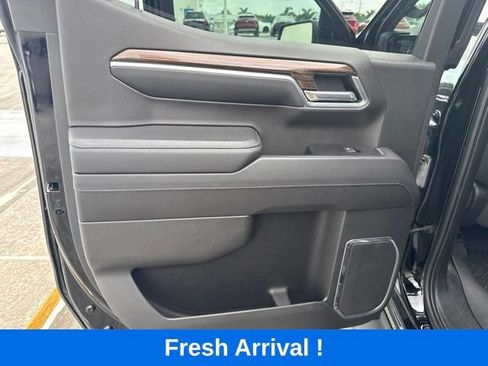 Used 2022 Chevrolet Silverado 1500 RST w/ Convenience Package II RWD image 12