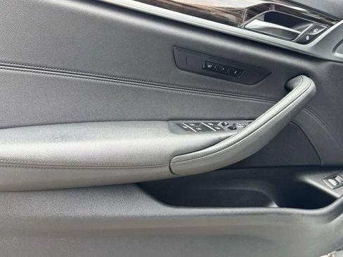 Used 2019 BMW 530i xDrive w/ Convenience Package AWD/4WD image 33