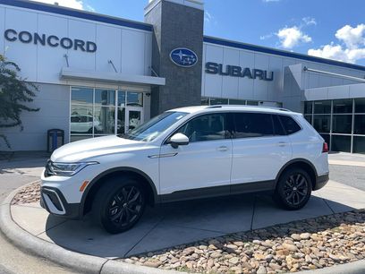 Used 2024 Volkswagen Tiguan SE