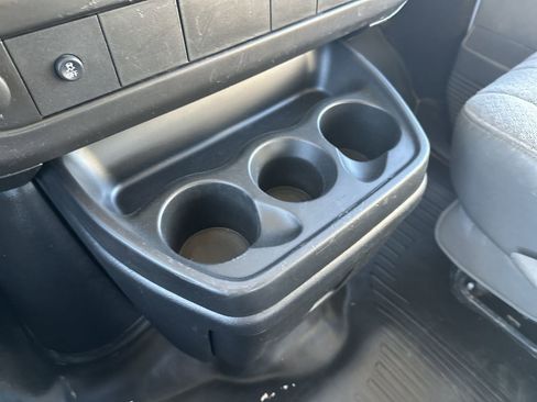 Used 2013 GMC Savana 2500 w/ Power Package image 20