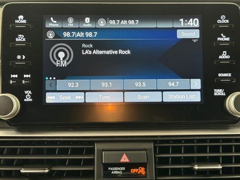 Used 2019 Honda Accord Sport image 32