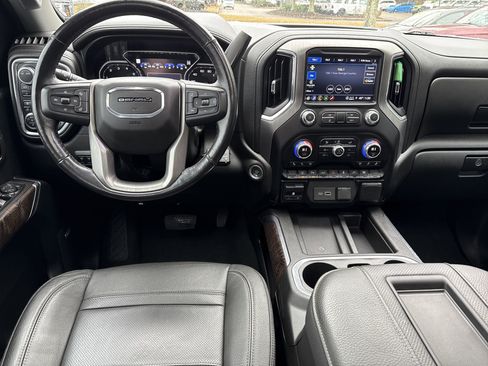 Used 2021 GMC Sierra 3500 Denali w/ Denali Ultimate Package image 23