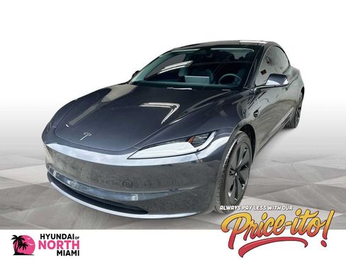 Used 2025 Tesla Model 3 Long Range RWD image 1