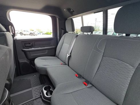 New 2026 RAM 3500 Tradesman AWD/4WD image 17