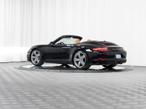 Used 2019 Porsche 911 Carrera image 30