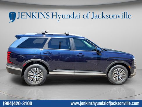 New 2026 Hyundai Palisade SEL Premium FWD image 2