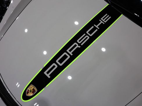 Used 2021 Porsche 718 Cayman GT4 w/ Light Design Package image 23