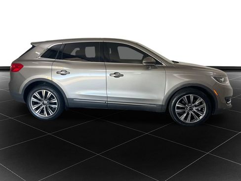 Used 2017 Lincoln MKX Reserve w/ Lincoln MKX Climate Package image 6