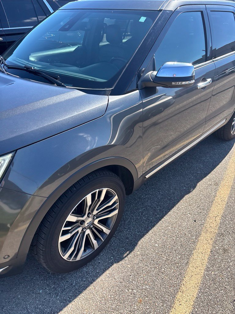 Used 2018 Ford Explorer Platinum AWD/4WD image 14