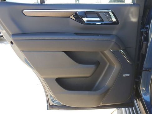 New 2026 Chevrolet Tahoe High Country image 14