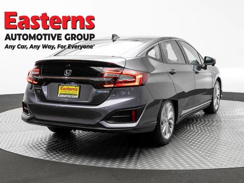 Used 2021 Honda Clarity Plug-In Hybrid image 5
