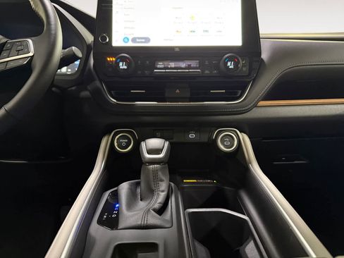 New 2026 Toyota Grand Highlander Limited image 14