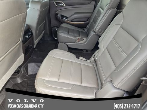 Used 2020 GMC Yukon XL Denali w/ Denali Premium Package image 29