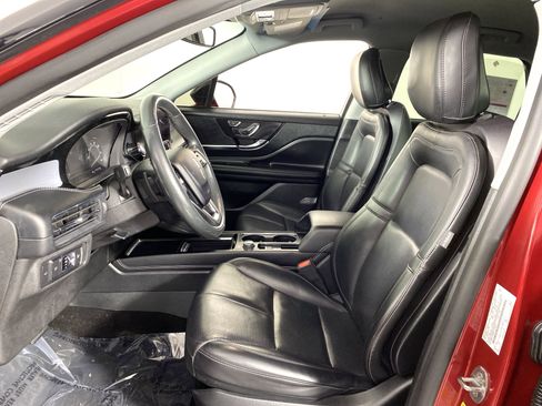 Used 2020 Lincoln Corsair Standard w/ Equipment Group 101A image 16