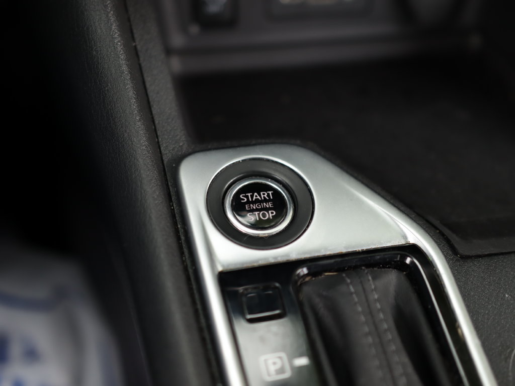 Used 2024 Nissan Sentra SV FWD image 16