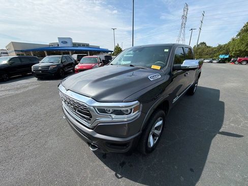 Used 2019 RAM 1500 Limited w/ Advanced Safety Group AWD/4WD image 16