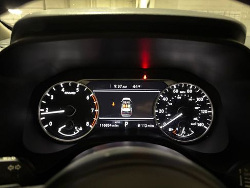Used 2024 Nissan Rogue S AWD/4WD image 39