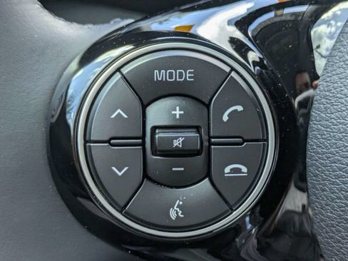 Used 2022 Kia Soul X-Line FWD image 21