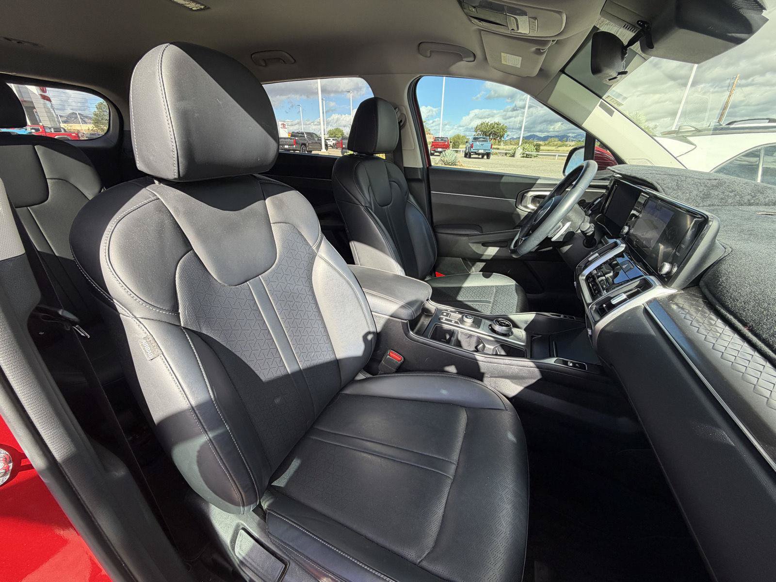 Used 2022 Kia Sorento EX FWD image 22