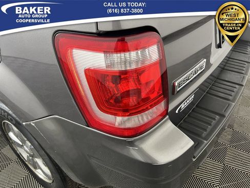 Used 2009 Ford Escape XLT image 32