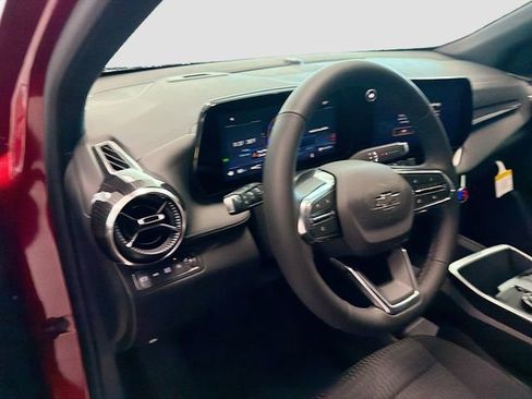 New 2026 Chevrolet Equinox LT w/ Midnight Edition image 9