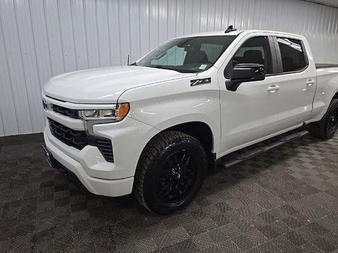 Used 2023 Chevrolet Silverado 1500 RST image 8