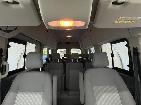 Used 2019 Ford Transit 350 XLT RWD image 29