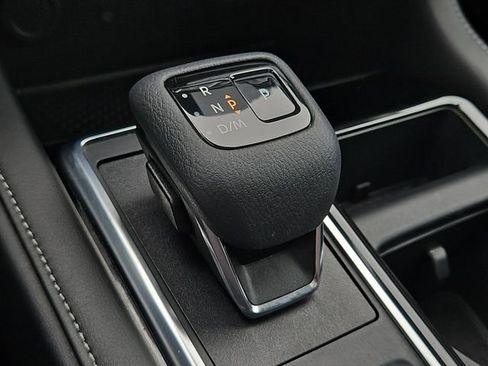 Used 2023 Nissan Pathfinder SL w/ SL Premium Package FWD image 26