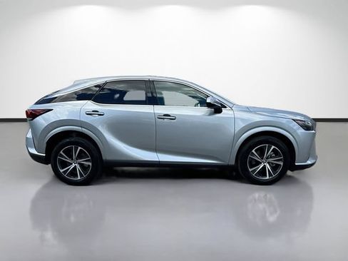 Used 2024 Lexus RX 350 FWD w/ Technology Package image 2