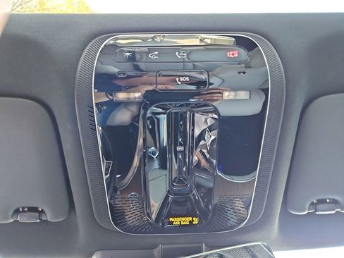 Used 2023 Mercedes-Benz C 300 Sedan image 23