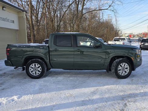 Used 2023 Nissan Frontier SV w/ SV Convenience Package image 8