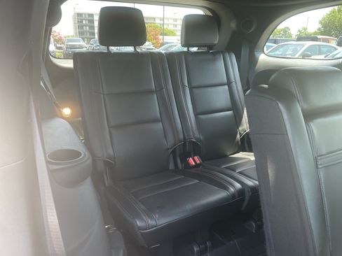 Used 2025 Dodge Durango GT AWD/4WD image 31