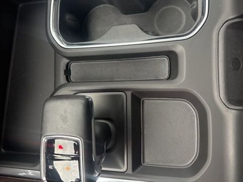 Used 2024 GMC Sierra 1500 SLT w/ SLT Premium Plus Package image 30