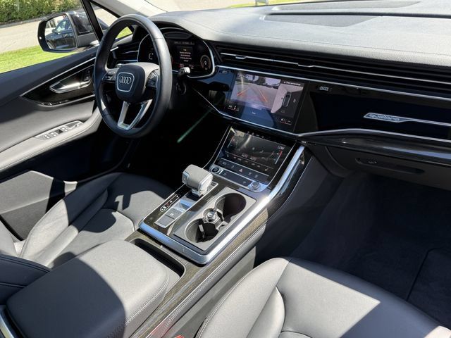 Used 2023 Audi Q7 2.0T Premium Plus AWD/4WD image 27