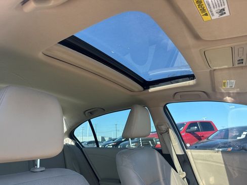 Used 2017 Honda Accord EX-L image 26