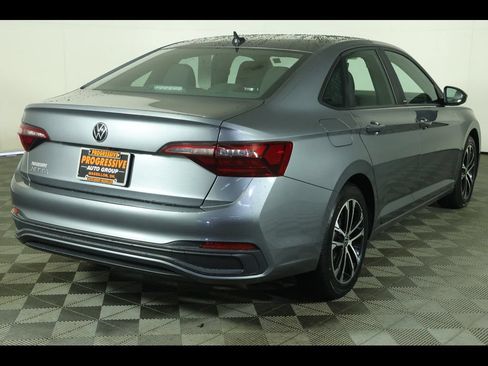 Used 2023 Volkswagen Jetta Sport FWD image 11