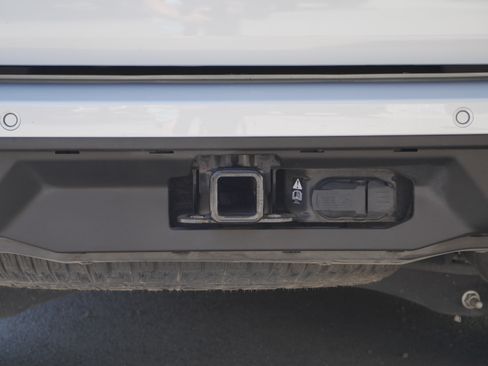 Certified 2025 Ford Expedition Active AWD/4WD image 17